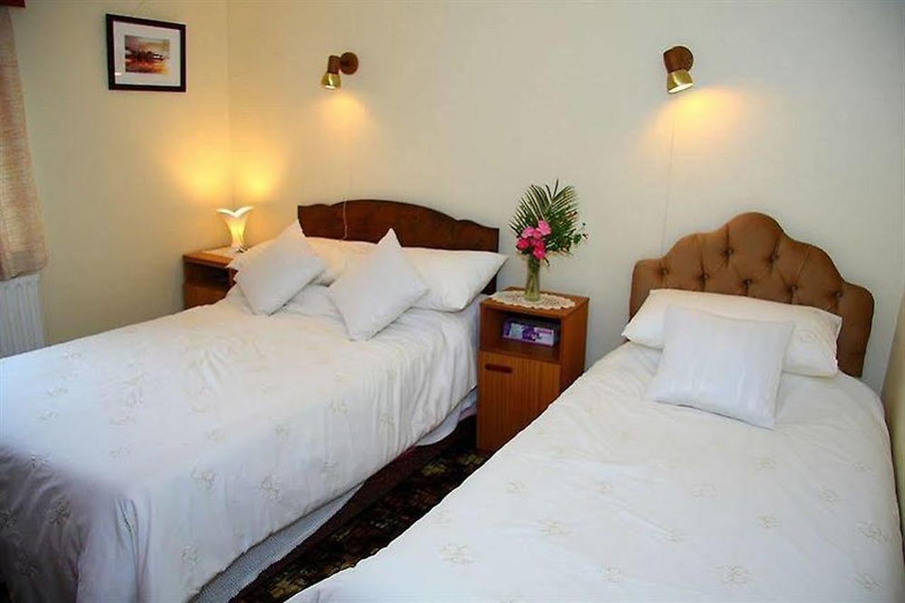 Corrib View Farm Hotel Lisheenanoran Ngoại thất bức ảnh